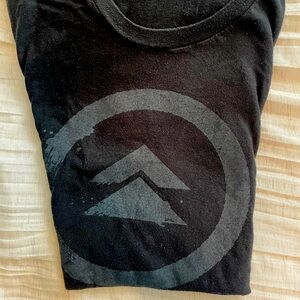 Ghost of Tsushima logo shirt from psx